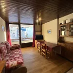 Apartment Schuss - Location: Pour 4 Personnes Dans Un Quartier Calme Mae-9065 Val Thorens