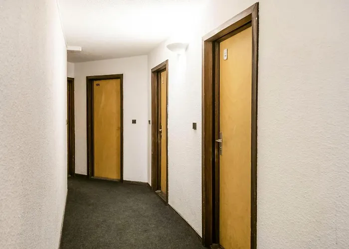 Schuss - Location: Pour 4 Personnes Dans Un Quartier Calme Mae-9065 Апартаменты Валь-Торанс